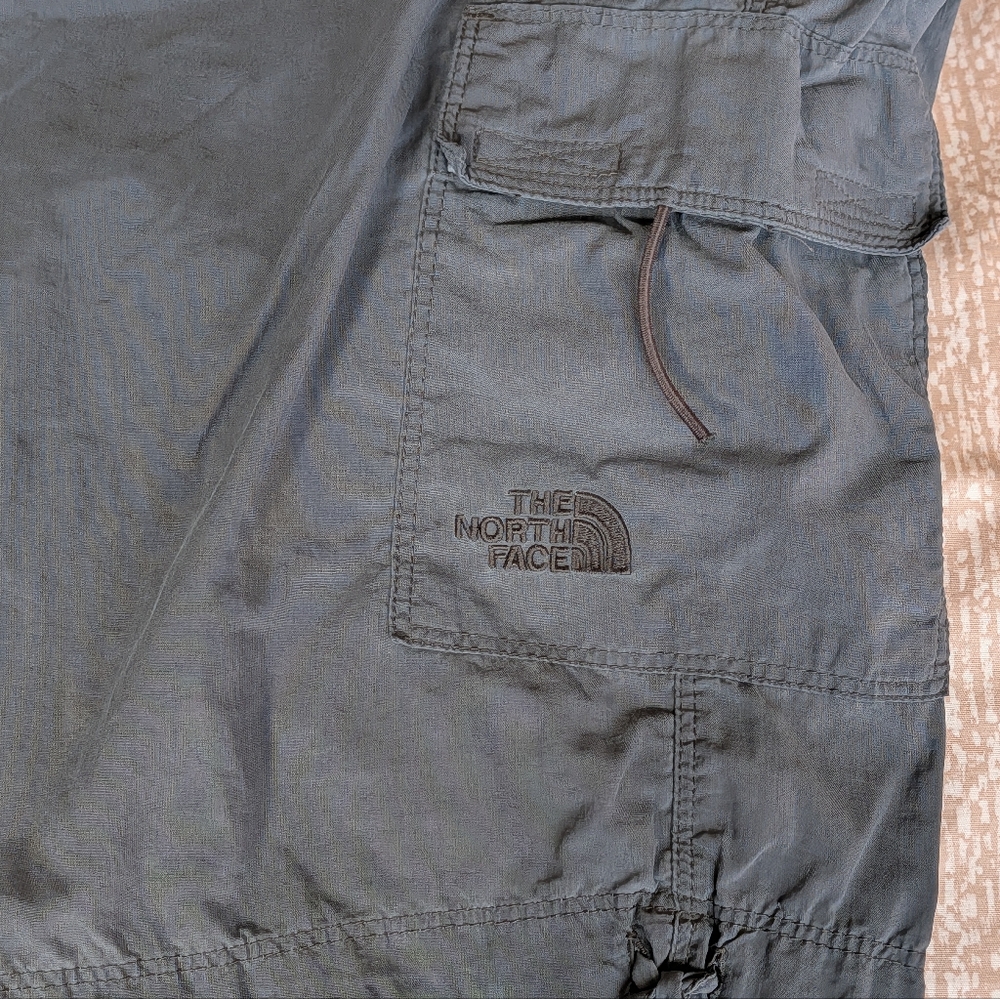The North Face Women's size L Gray‎ Hiking Pants Zippered Pockets Drawstring - Picture 5 of 7